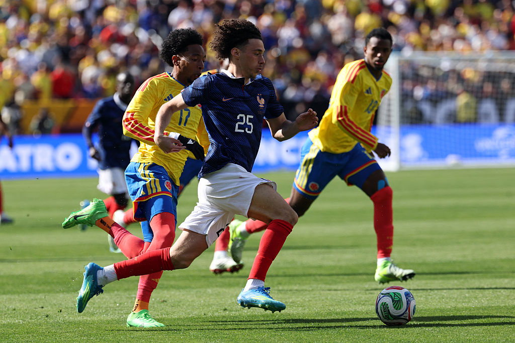 Сборная Колумбии по футболу в товарищеском матче проиграла Франции