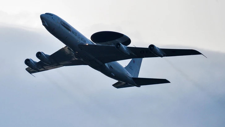 СМИ: Иранский гражданский самолет был атакован США и Израилем