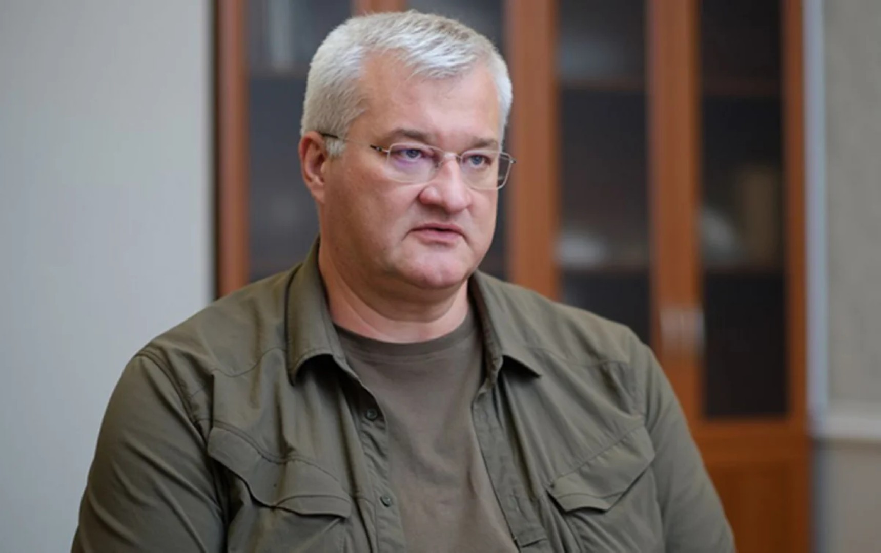 
Сибига: Части иранской кассетной ракеты упали недалеко от посольства Украины в Израиле