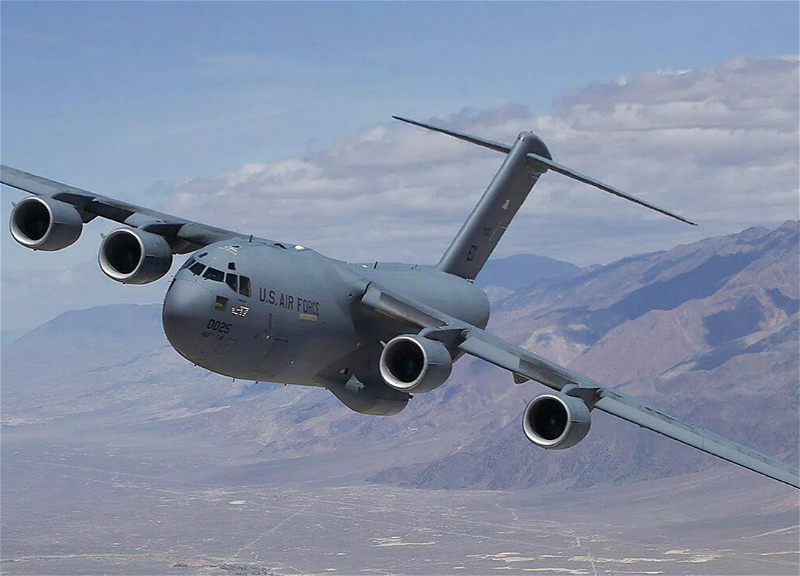 Франция опровергла закрытие воздушного пространства для самолетов США