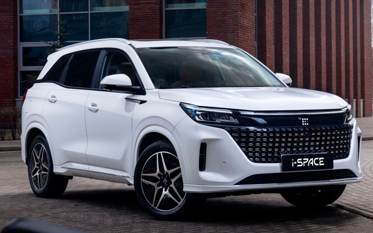 Evolute захватил лидерство на рынке электрокаров и гибридов