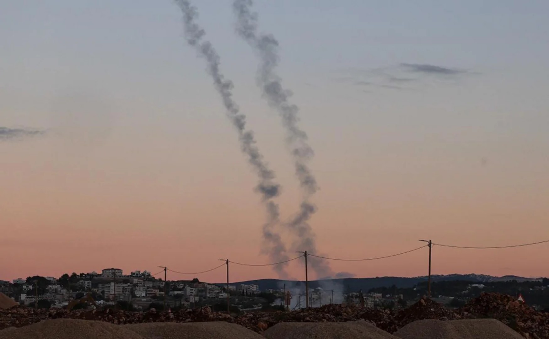 
Хуситы нанесли ракетный удар по "важным целям" на юге Израиля