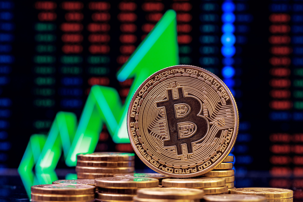 Биткоин пошел вверх