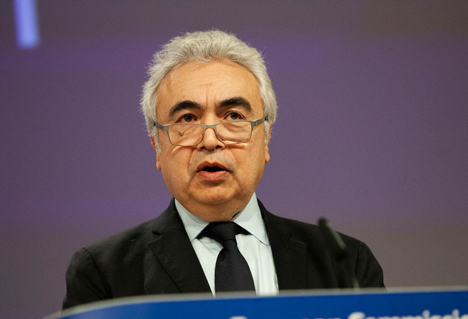 
МЭА: Перебои с поставками нефти с Ближнего Востока усилятся в апреле