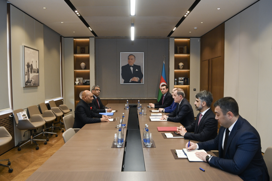 Новый посол Индии поблагодарил Азербайджан за эвакуацию граждан