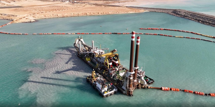 Каспий углубляют под грузы