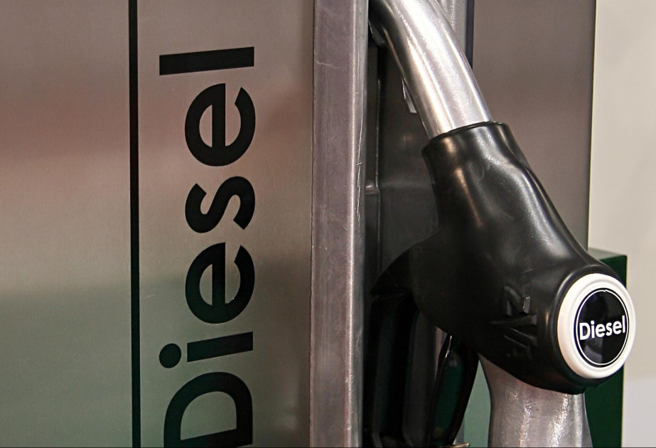 Словакия повысила цену на дизтопливо до 2,063 евро за литр для зарубежных машин