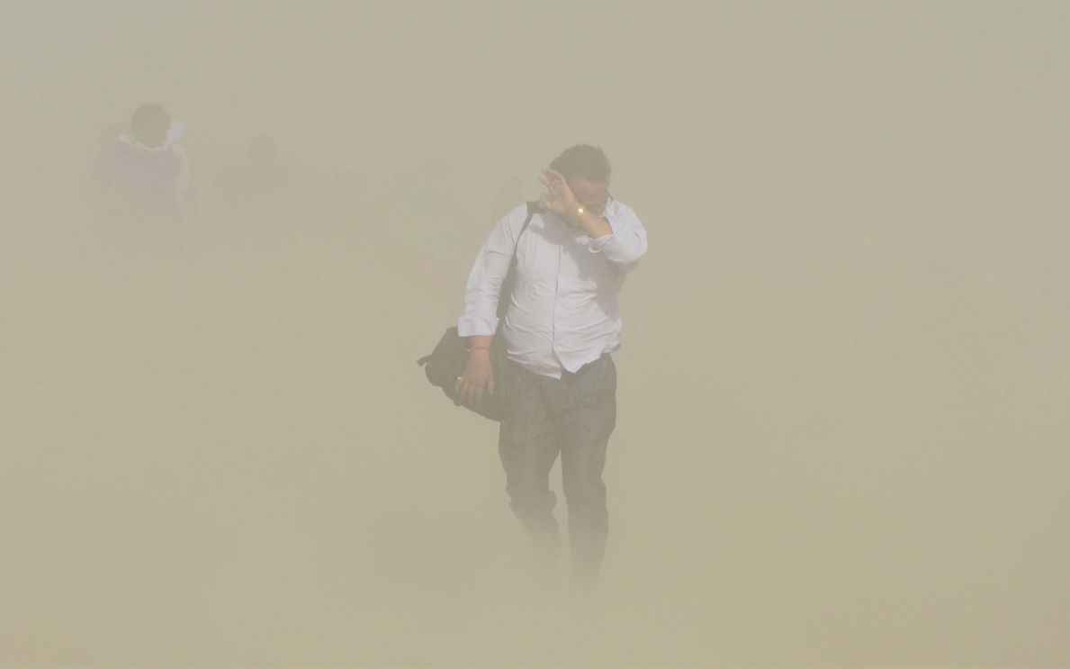 На Крит пришла пыльная буря из Сахары