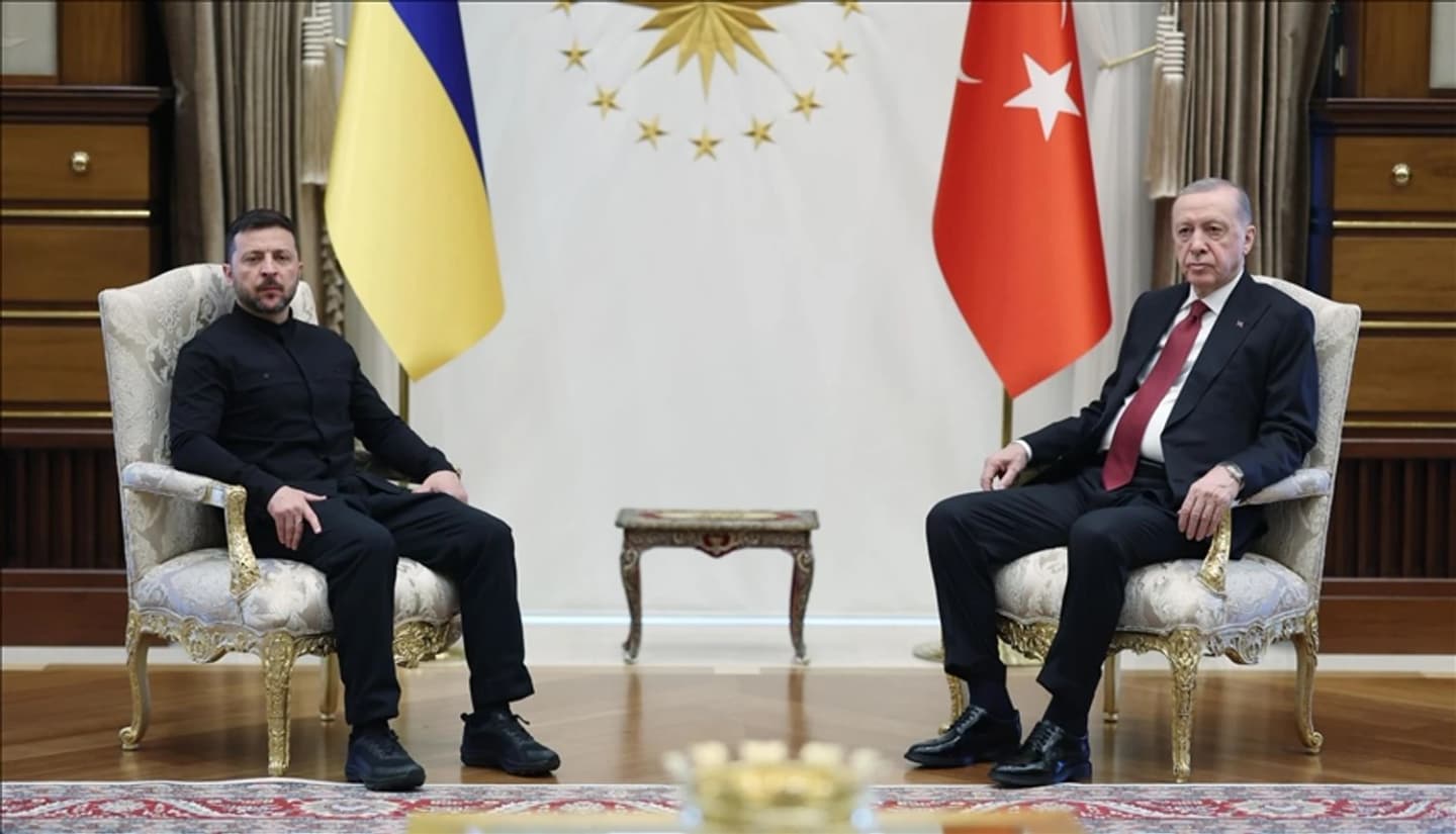 Зеленский прибыл в Стамбул на переговоры с Эрдоганом