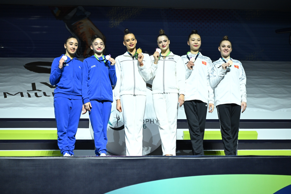 Азербайджанские гимнастки завоевали серебряную медаль на AGF Trophy