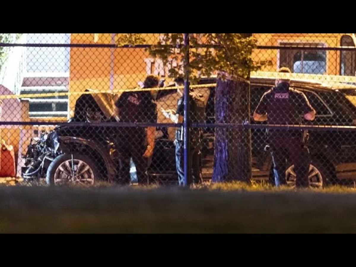 В США автомобиль въехал в толпу у фестиваля, пострадали 15 человек