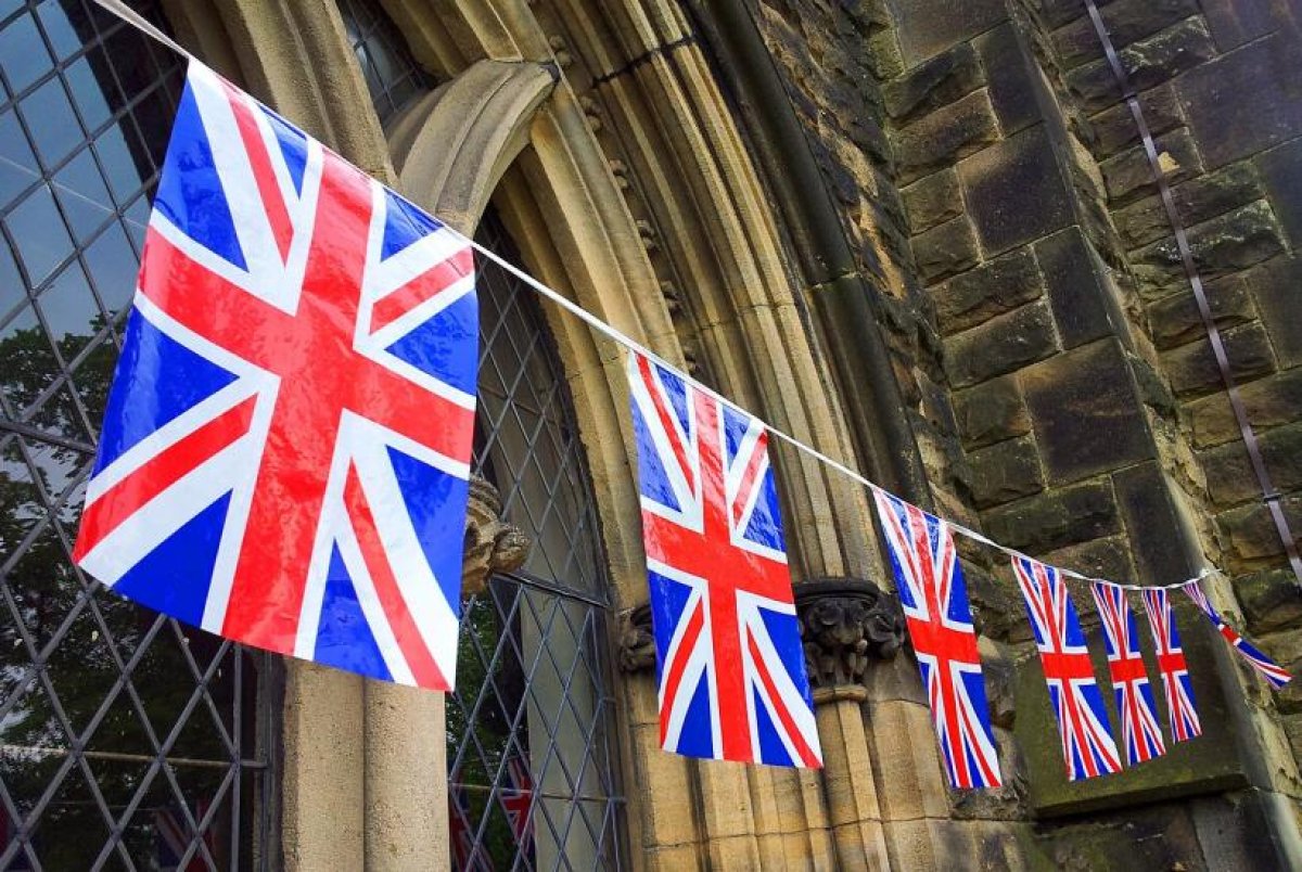 Британия не допустит американцев к своим базам