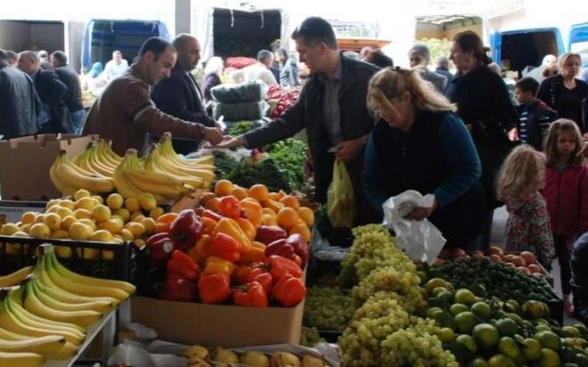 Выигрывают только посредники
