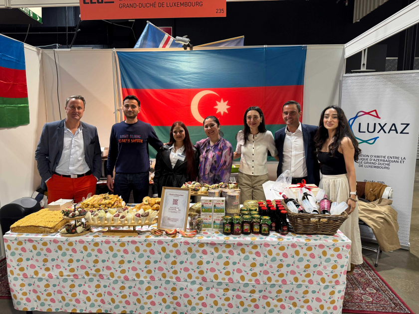 
Большой интерес к азербайджанскому стенду в Люксембурге