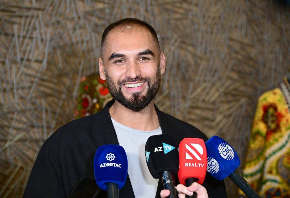 Таджикский дизайнер: Коллекция &laquo;Чакан&raquo; отражает древние традиции и символику