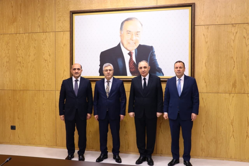 
Генпрокуроры Азербайджана и Турции прочли лекцию в БГУ