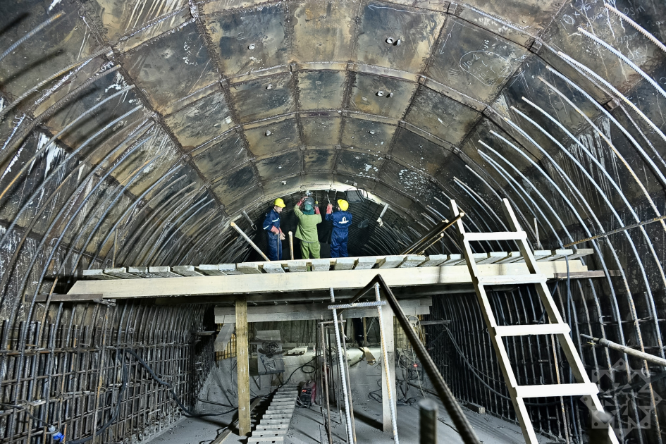 Строго по графику