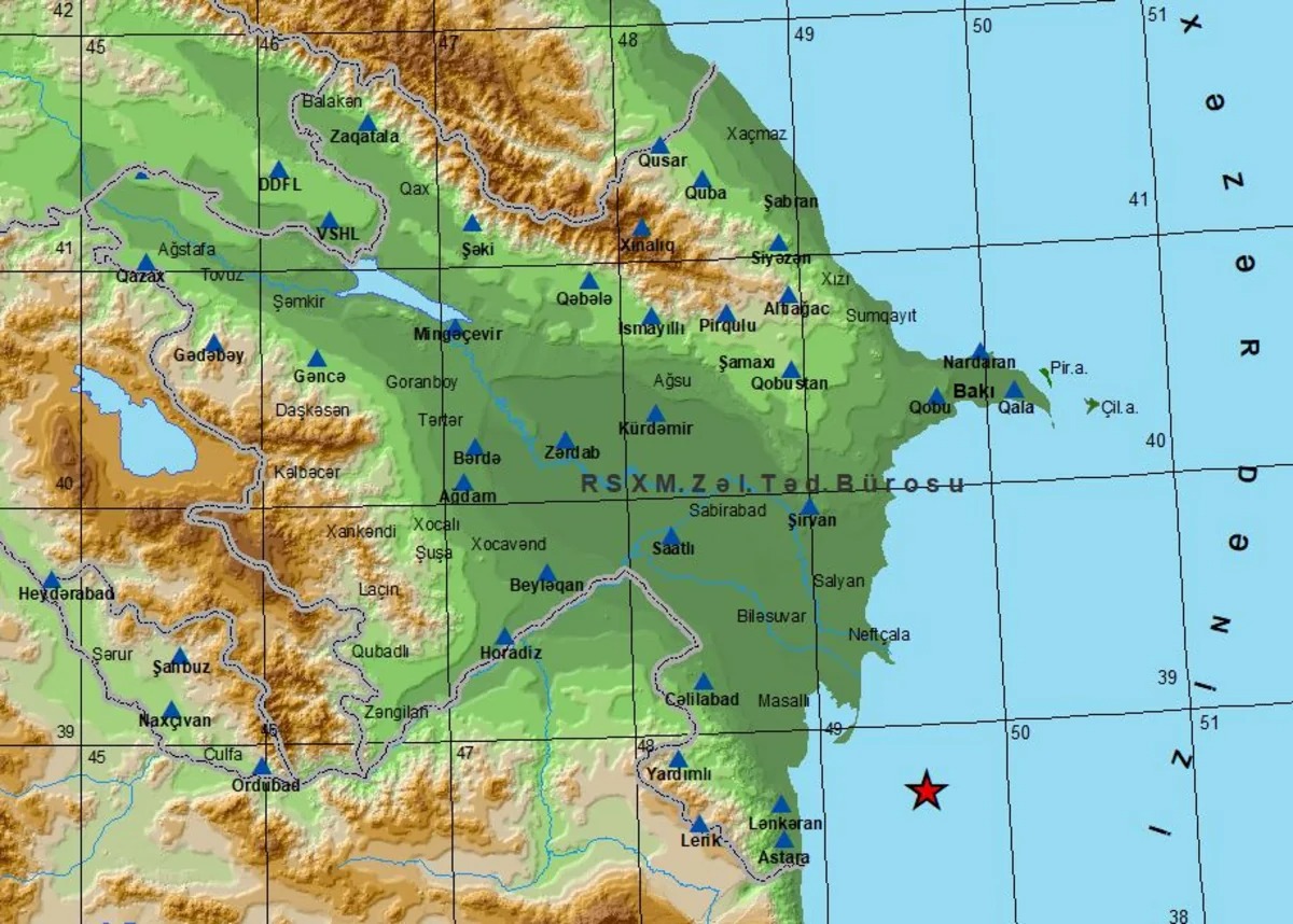 Каспий продолжает трясти