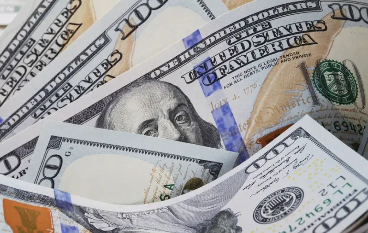 Миллиард - на падение нефти
