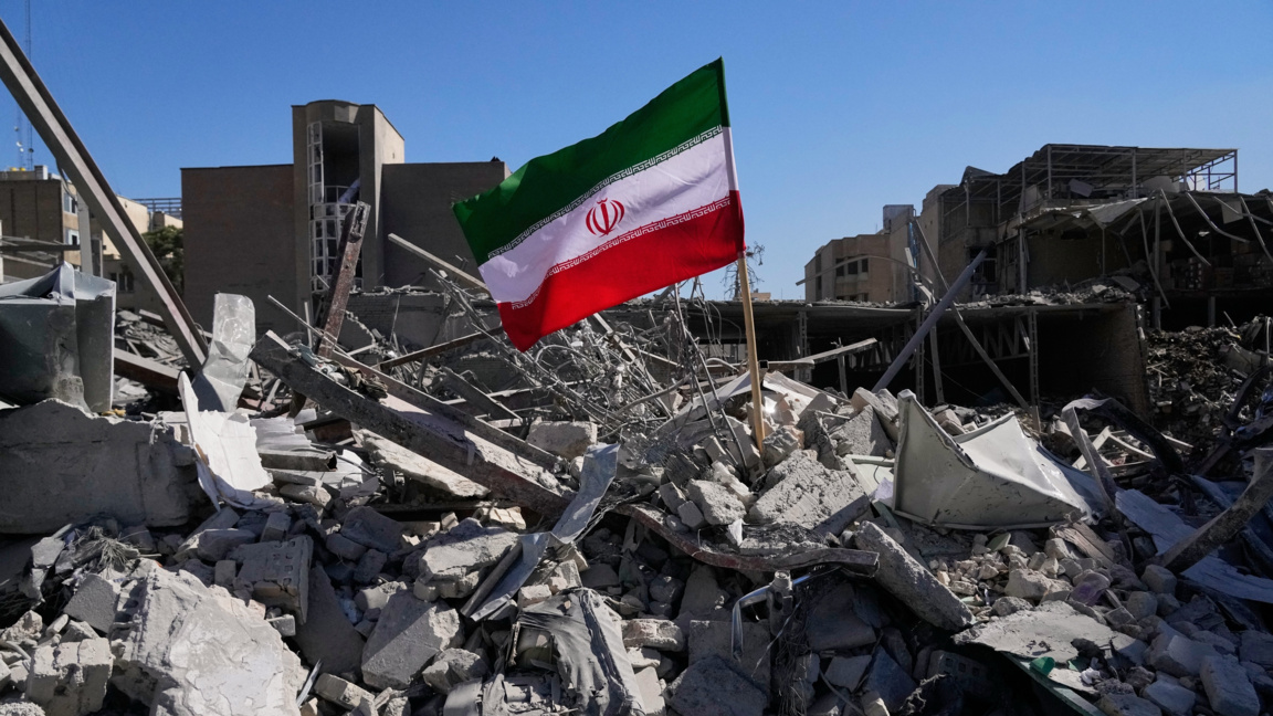 С начала военной операции США и Израиля в Иране погибли более 3 тыс. человек 