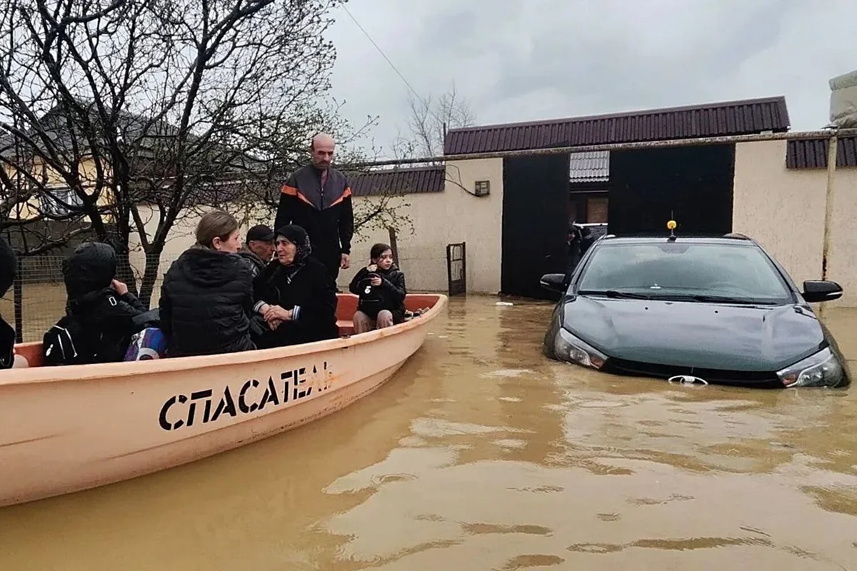 В Дагестане из-за ливней остаются подтопленными свыше 1 тыс. домов
