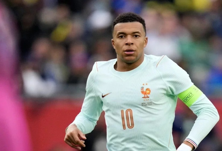 
Nike: Плечевые швы на футболках вздуваются