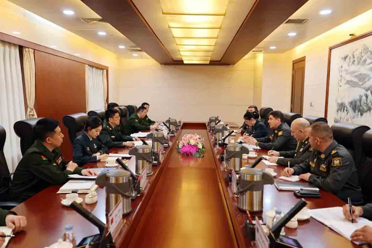 Азербайджан и Китай развивают военное сотрудничество