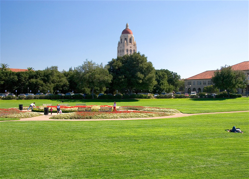 Один из самых авторитетных вузов мира внесли в перечень нежелательных организаций в РФ