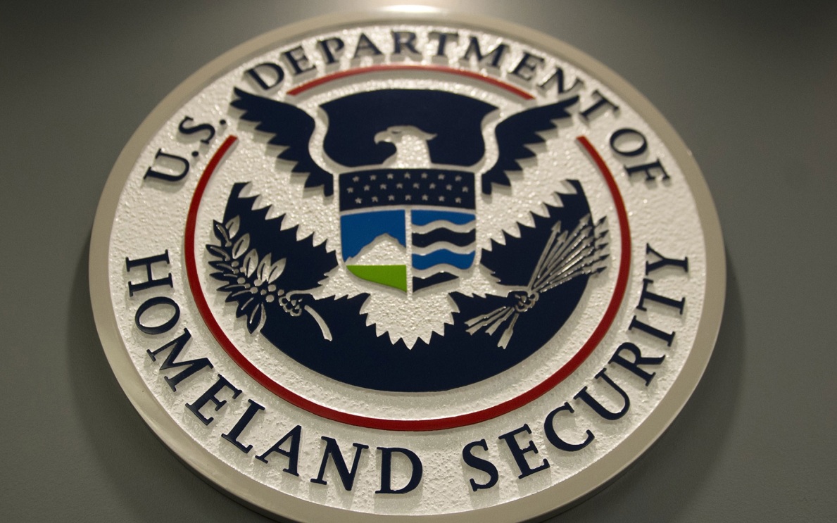 Всем сотрудникам МВБ США велели вернуться на работу