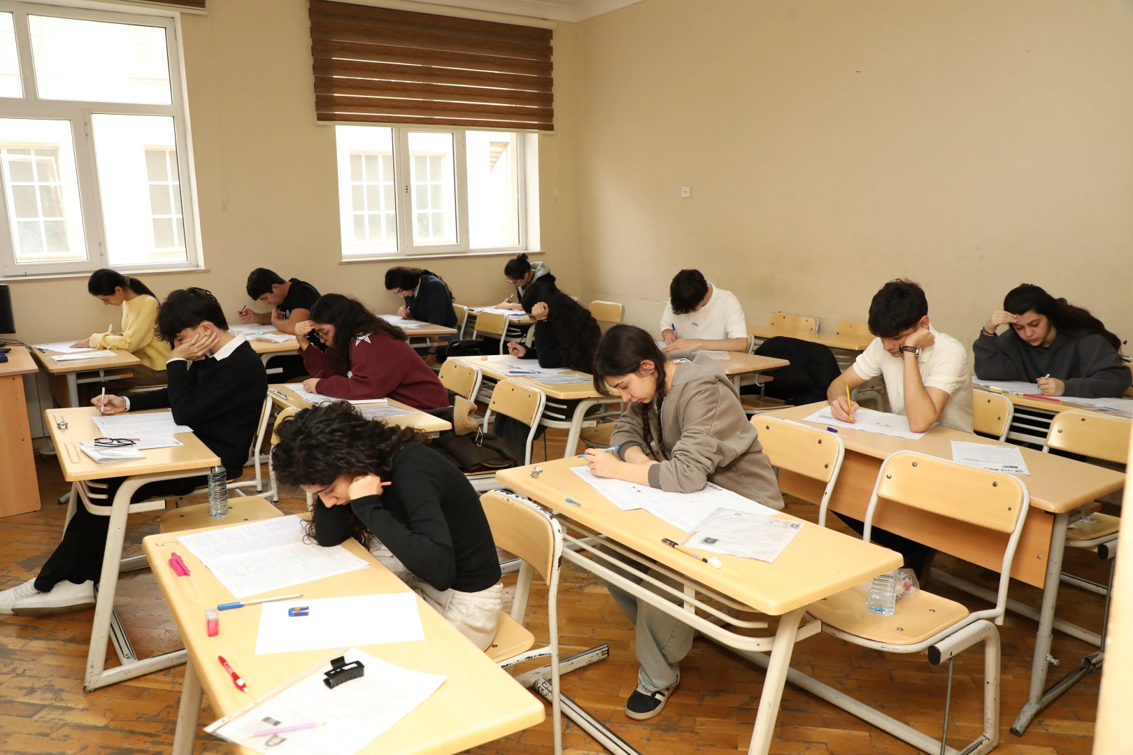 
В Азербайджане пройдут выпускные экзамены для учащихся IX классов