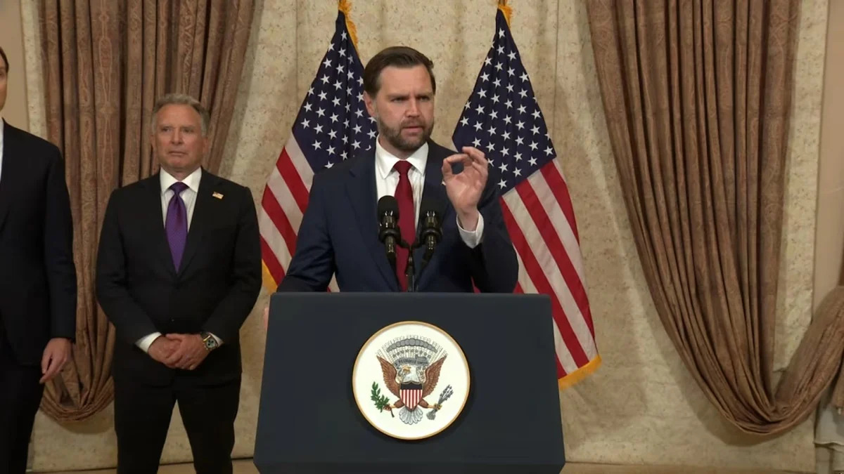 Вэнс: США и Иран не достигли договоренностей на переговорах в Исламабаде