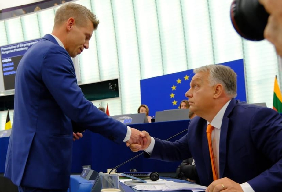 
Виктор Орбан поздравил Петера Мадьяра с победой партии Tisza на выборах