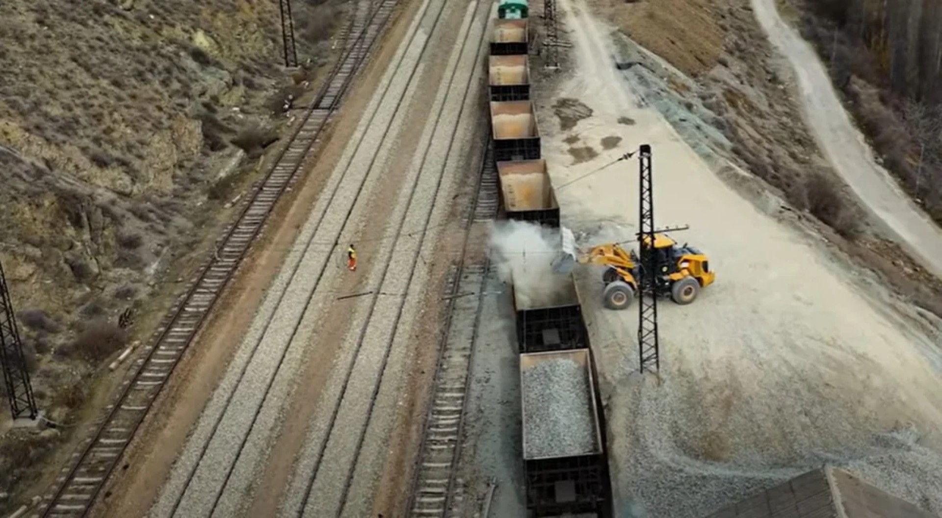 На участке ж/д Алабашлы-Гызылджа проведен капремонт