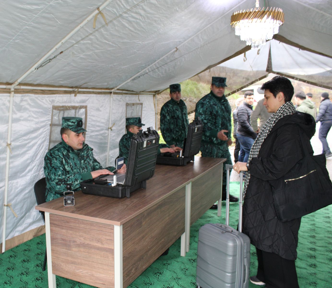 Вектор доверительных отношений 
