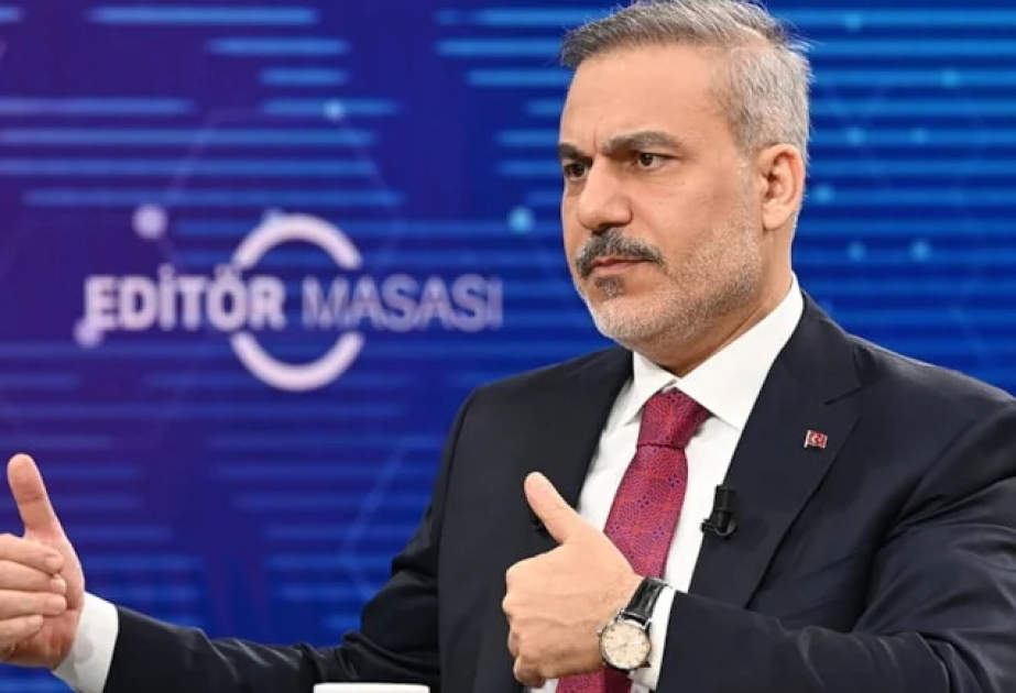 
Хакан Фидан: Турция стремится внести вклад в дело мира между Азербайджаном и Арменией