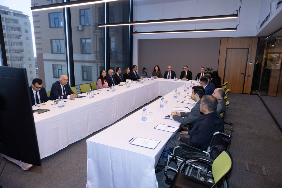 В этом году в центрах DOST оказано свыше 200 тысяч услуг