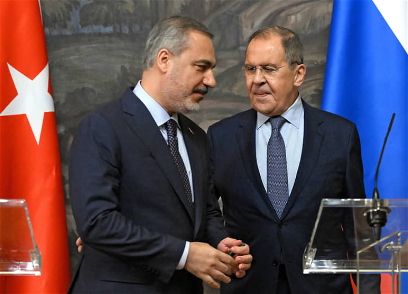 Фидан и Лавров обсудили усилия по прекращению войны на Ближнем Востоке