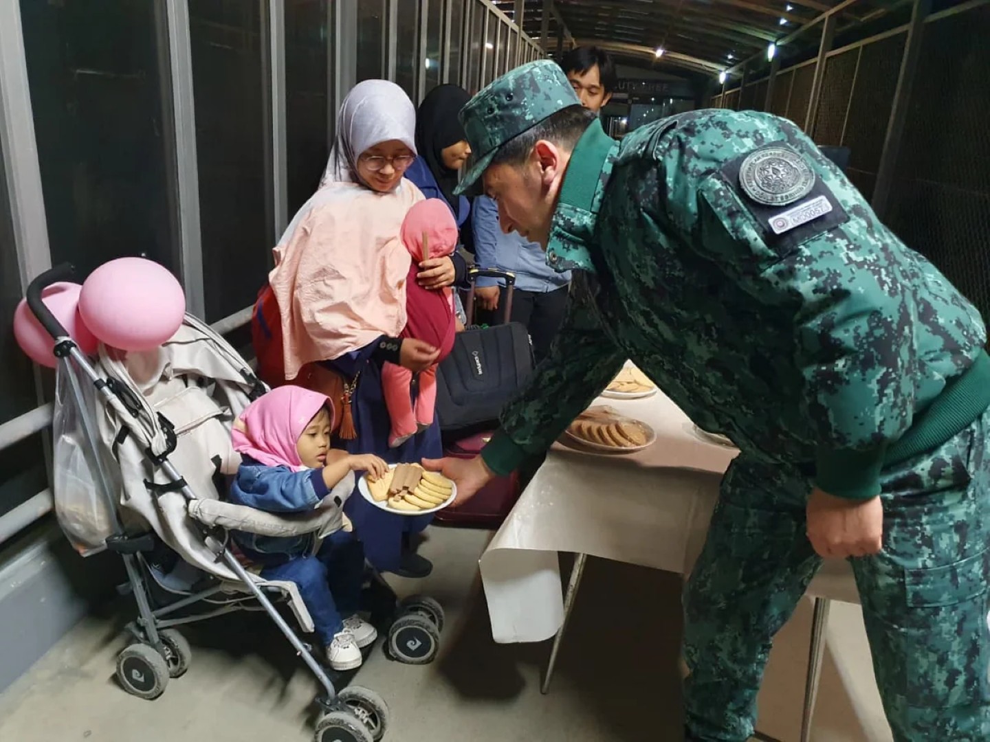 Из Ирана в Азербайджан с конца февраля эвакуированы 3 505 человек