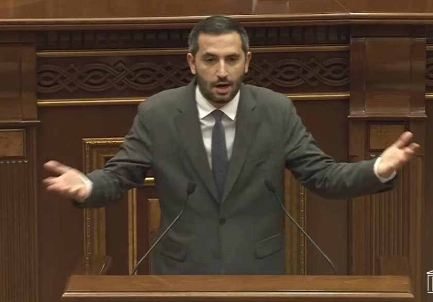 Рубинян: Открытие границ между Арменией и Турцией не связано с подписанием мирного соглашения с Азербайджаном