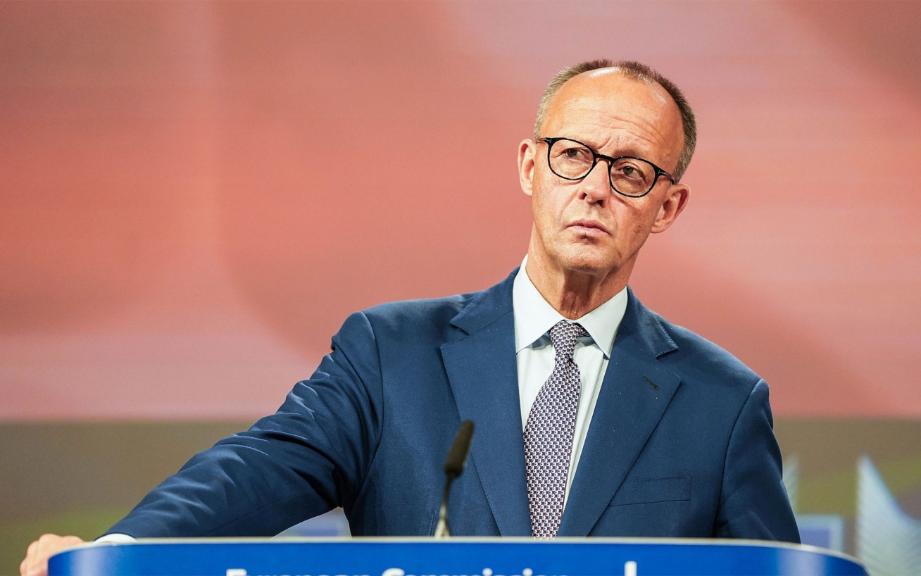 Мерц призвал Нетаньяху начать прямые переговоры с Ливаном