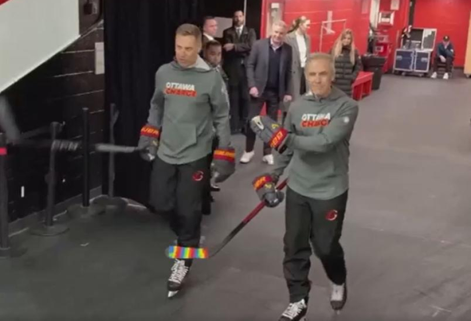 Визит президента Финляндии в Канаду начался с матча на льду
