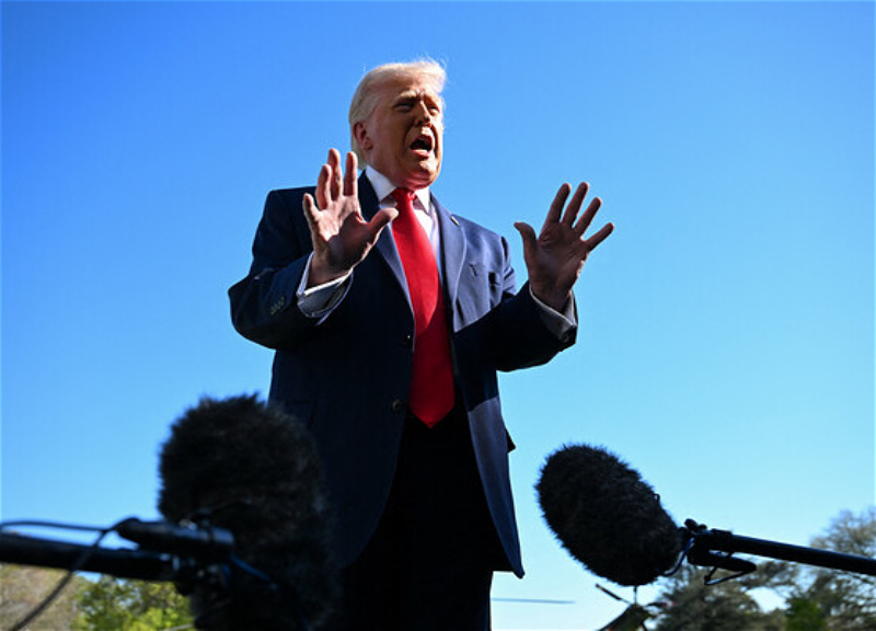 Трамп с сожалением отметил, что Ормузский пролив нельзя переименовать в его честь