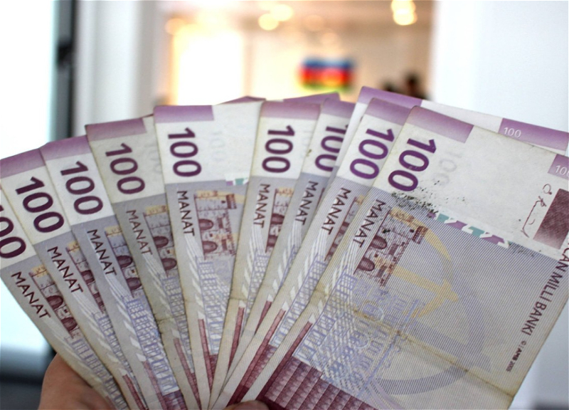 В Азербайджане повысят зарплаты некоторым категориям работников