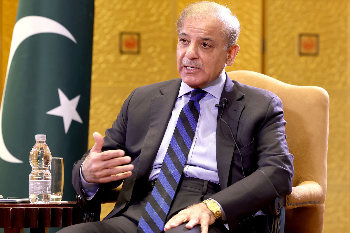 
Шариф встретится с эмиром Катара для обсуждения долгосрочного перемирия между США и Ираном