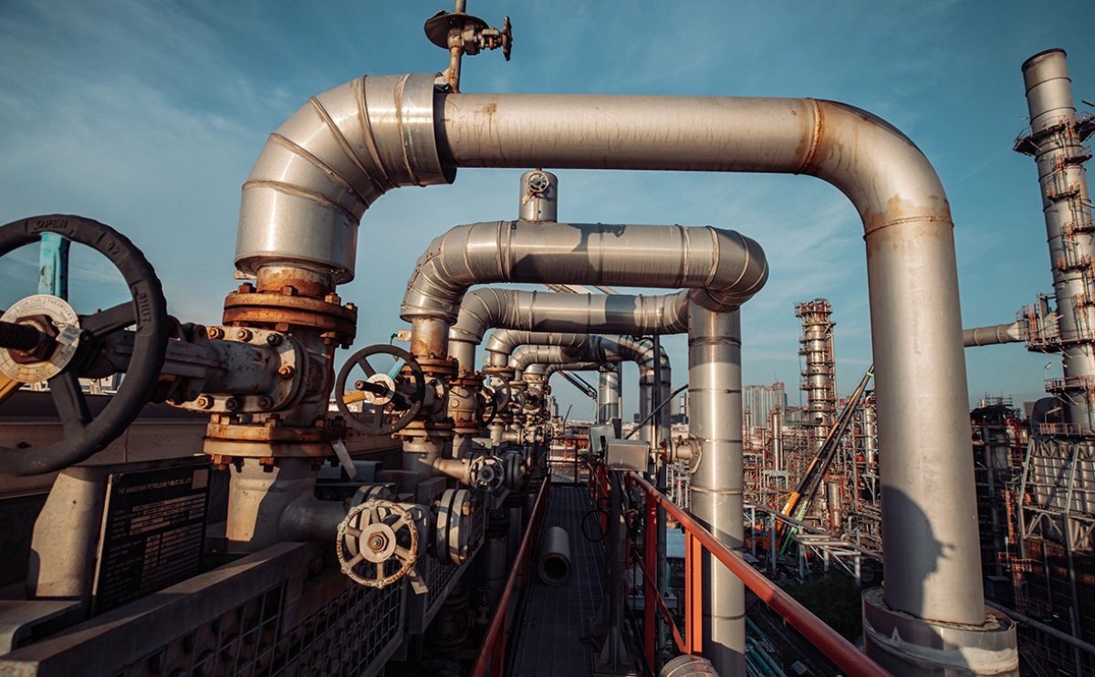 Чехия сменила российскую нефть на азербайджанскую