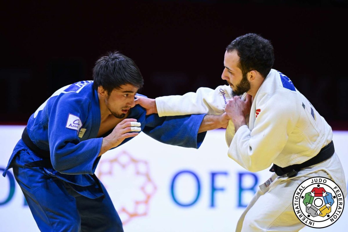 Пять побед Азербайджана на старте ЧЕ