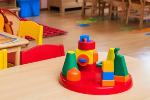 Иран закрыл и детсады