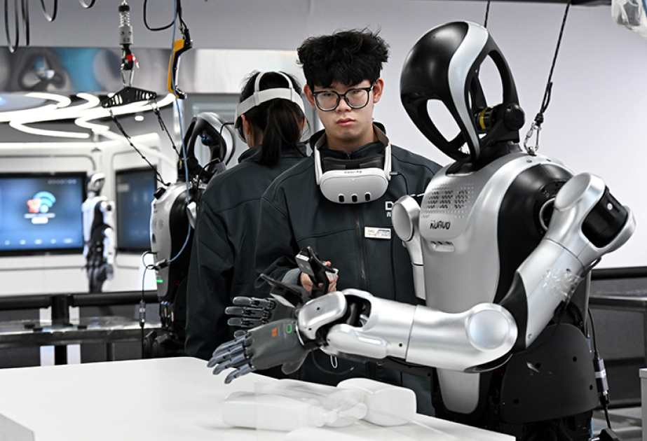 
Роботы освободили китайских рабочих от грязной, опасной и скучной работы на фабриках