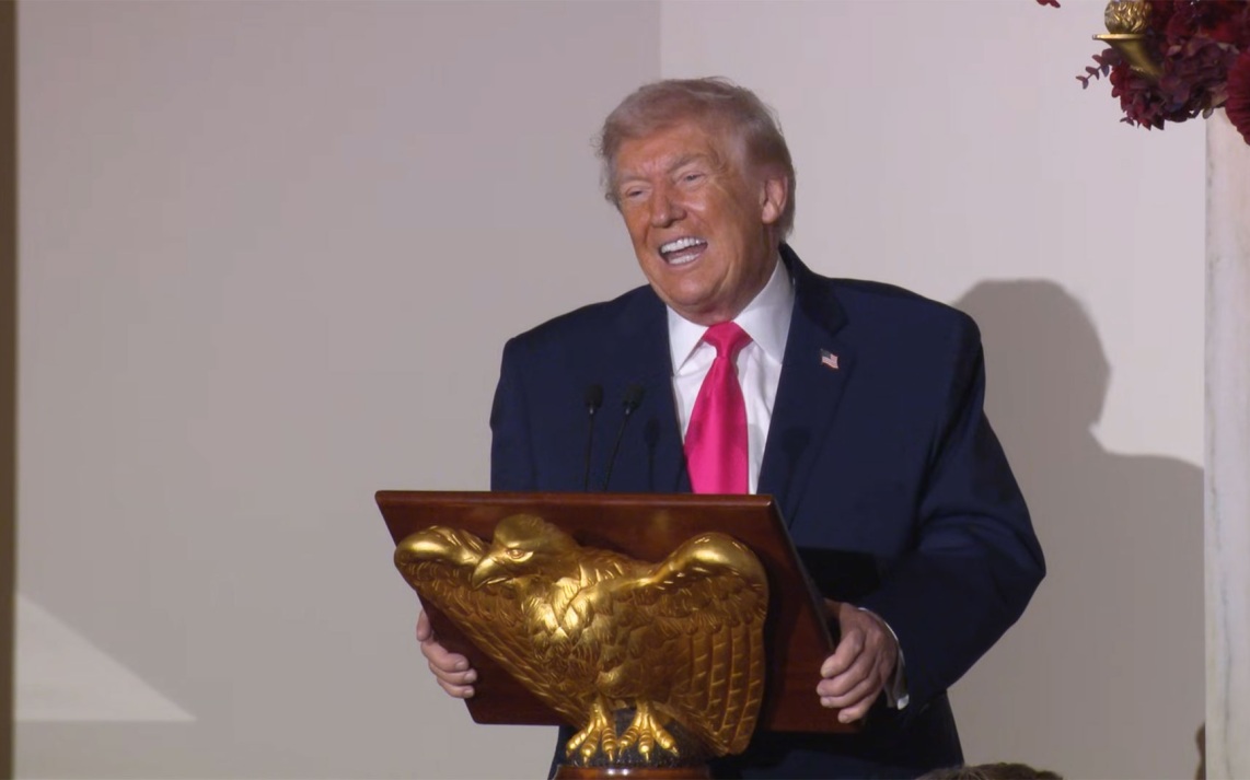 CBS: комиссия предварительно одобрила возведение триумфальной арки в Вашингтоне