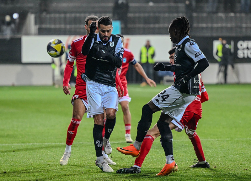 Премьер-лига Азербайджана: &laquo;Зиря&raquo; сыграл вничью с &laquo;Нефтчи&raquo;